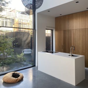 openkeuken-herenhuis-kastenwand-tobias-denhaag